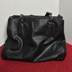 Vera Wang Black Leather Shoulder Bag